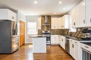 7042 W Berwyn Ave, Chicago, IL 60656 - Photo 21