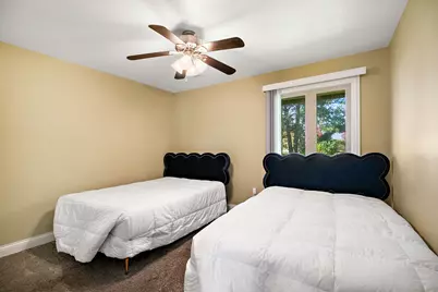 1305 Oaktree Lane, Kankakee, IL 60901 - Photo 29
