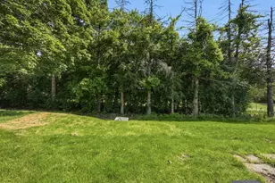 2440 Bridgewater Dr, Woodstock, IL 60098 - Photo 25