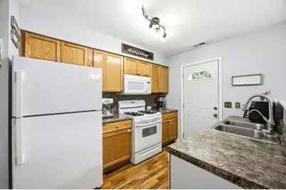 2440 Bridgewater Drive #2440, Woodstock, IL 60098 - Photo 13