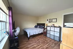 301 Cherrywood Ct, Vernon Hills, IL 60061 - Photo 7