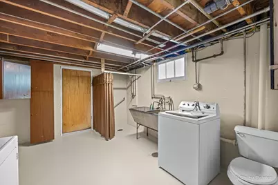 746 Parkway Avenue, Elgin, IL 60120 - Photo 23