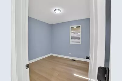 123 W 104th Place, Chicago, IL 60628 - Photo 15