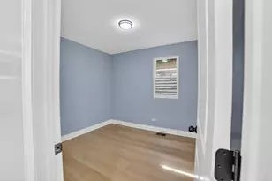 123 W 104th Pl, Chicago, IL 60628 - Photo 15