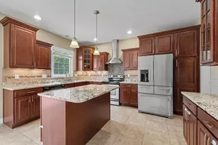 601 Silver Lake Ct, Savoy, IL 61874 - Photo 11