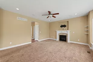601 Silver Lake Ct, Savoy, IL 61874 - Photo 7