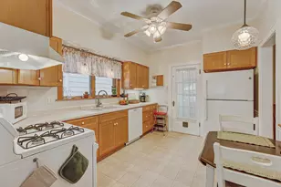 4444 N Newland Ave, Harwood Heights, IL 60706 - Photo 11