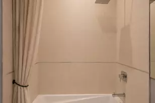 [Address not provided], Chicago, IL 60618 - Photo 19
