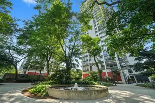 1460 N Sandburg Terrace, Chicago, IL 60610 - Photo 21