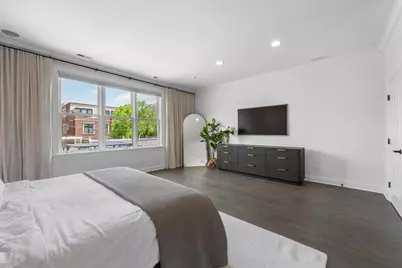1340 W Melrose Street, Chicago, IL 60657 - Photo 11