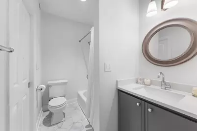 1340 W Melrose Street, Chicago, IL 60657 - Photo 23