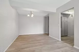 1424 Woodbridge Rd, Joliet, IL 60436 - Photo 7