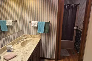 627 Shadycrest Dr, Kewanee, IL 61443 - Photo 11