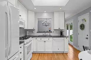 1211 W Haven Dr, Arlington Heights, IL 60005 - Photo 11
