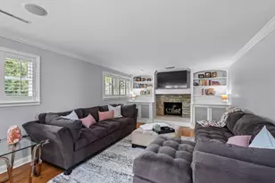 1211 W Haven Dr, Arlington Heights, IL 60005 - Photo 13