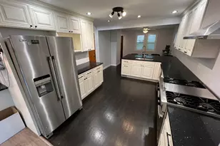 17 N Iowa Ave, Addison, IL 60101 - Photo 13