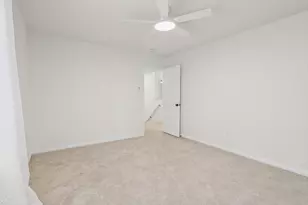 1210 Wilshire Ct, Champaign, IL 61821 - Photo 35