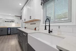 1210 Wilshire Ct, Champaign, IL 61821 - Photo 17