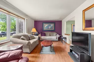 17313 64th Ct, Tinley Park, IL 60477 - Photo 3
