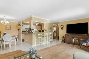 1405 E Central Rd, Arlington Heights, IL 60005 - Photo 11