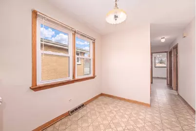 7234 W Fitch Avenue, Chicago, IL 60631 - Photo 9