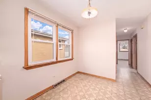 7234 W Fitch Ave, Chicago, IL 60631 - Photo 9