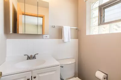 7234 W Fitch Avenue, Chicago, IL 60631 - Photo 15