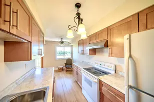 625 W Huntington Commons Rd, Mount Prospect, IL 60056 - Photo 13