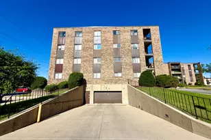 625 W Huntington Commons Rd, Mount Prospect, IL 60056 - Photo 39