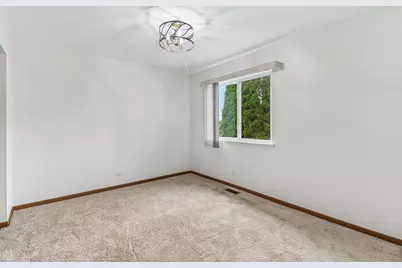212 Mondovi Drive, Oswego, IL 60543 - Photo 27