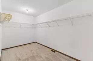212 Mondovi Dr, Oswego, IL 60543 - Photo 37