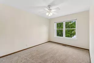212 Mondovi Dr, Oswego, IL 60543 - Photo 23