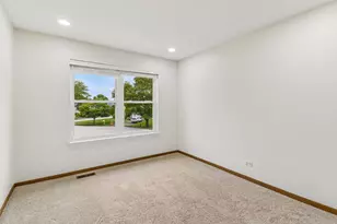 212 Mondovi Dr, Oswego, IL 60543 - Photo 21