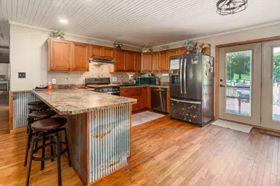 180 White Oak Lane, Harrisburg, IL 62946 - Photo 7