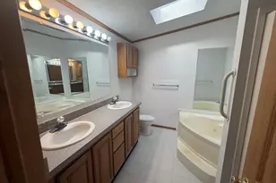 221 Begonia Dr, Matteson, IL 60443 - Photo 15