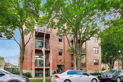 2551 W Arthur Avenue #1W, Chicago, IL 60645 - Photo 3