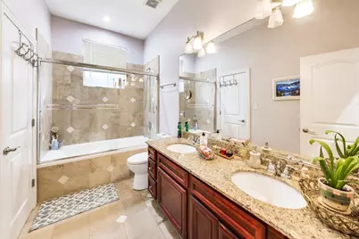 2551 W Arthur Avenue #1W, Chicago, IL 60645 - Photo 27