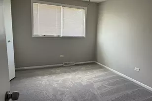 4024 W 103rd St, Oak Lawn, IL 60453 - Photo 11