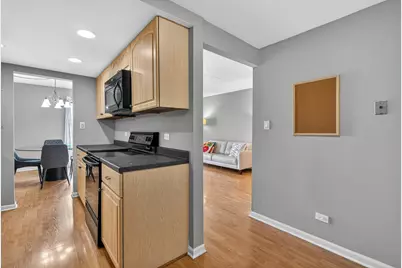 6340 Americana Drive #1101, Willowbrook, IL 60527 - Photo 17