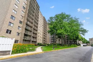 6340 Americana Dr, Willowbrook, IL 60527 - Photo 39