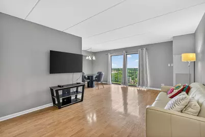 6340 Americana Drive #1101, Willowbrook, IL 60527 - Photo 9