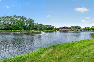 6340 Americana Dr, Willowbrook, IL 60527 - Photo 3