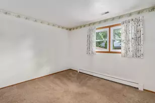 102 Hill St, Roselle, IL 60172 - Photo 21