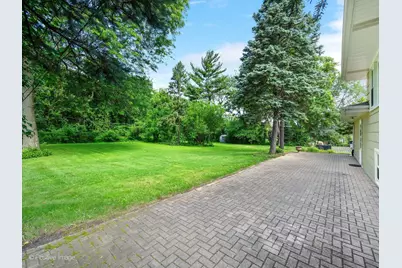 102 Hill Street, Roselle, IL 60172 - Photo 5