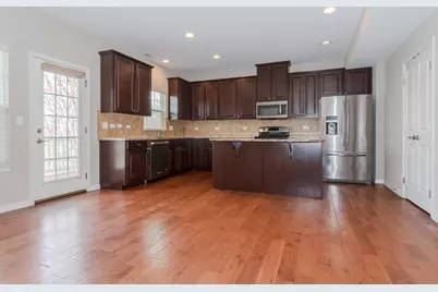216 N Commerce Street #216, Aurora, IL 60504 - Photo 13