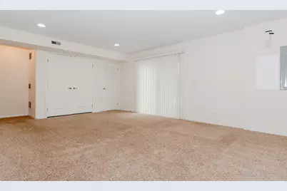 216 N Commerce Street #216, Aurora, IL 60504 - Photo 43