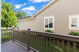 581 Rose Ln, Bartlett, IL 60103 - Photo 25