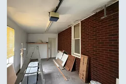 709 Charleston Street, Harrisburg, IL 62946 - Photo 27