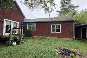 709 Charleston St, Harrisburg, IL 62946 - Photo 33