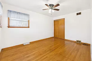 2435 Nona St, Franklin Park, IL 60131 - Photo 13